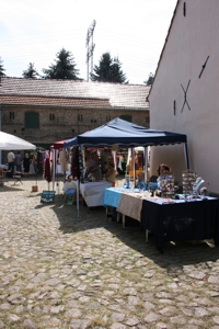 Eingang zum Kunstgewerbemarkt